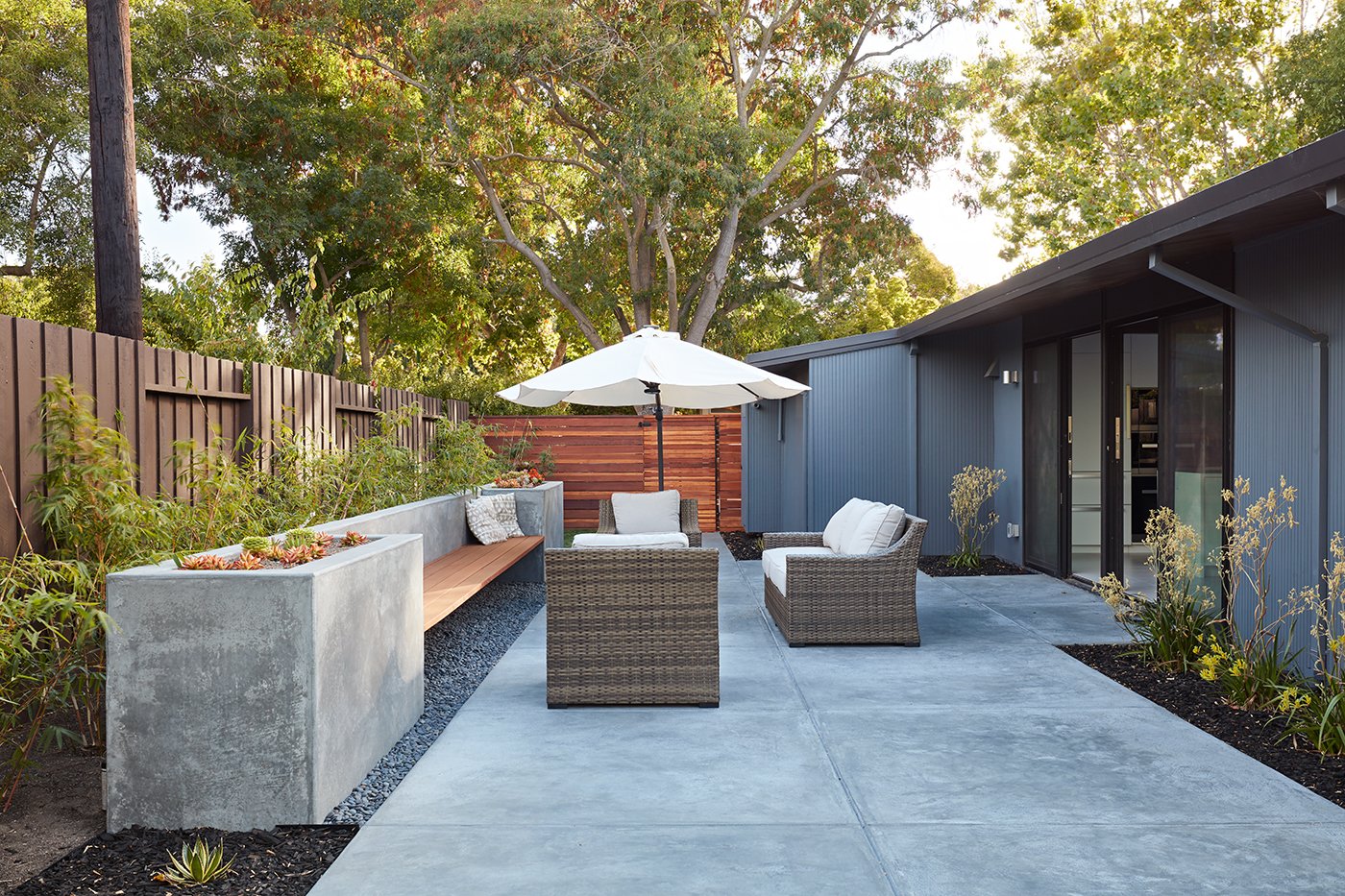 Patio with furniture