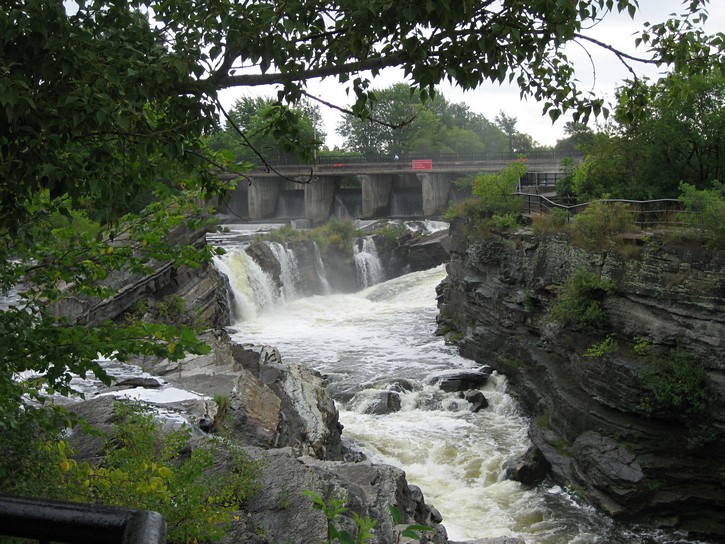 Hog's Back Falls