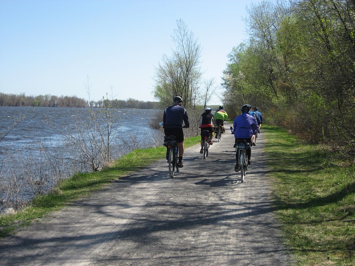 Rideau River Eastern Pathway along the Ottawa River
