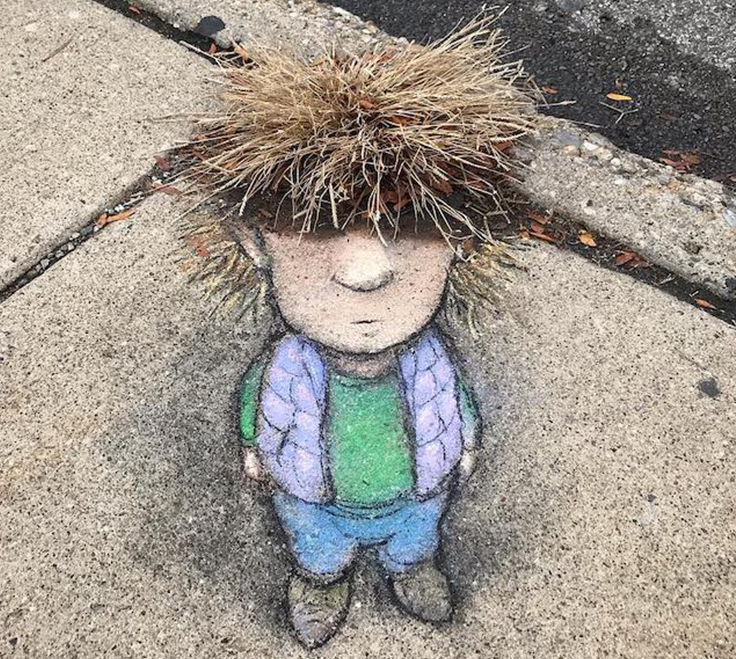 David-Zinn-Sidewalk-Chalk-Character-Haircut