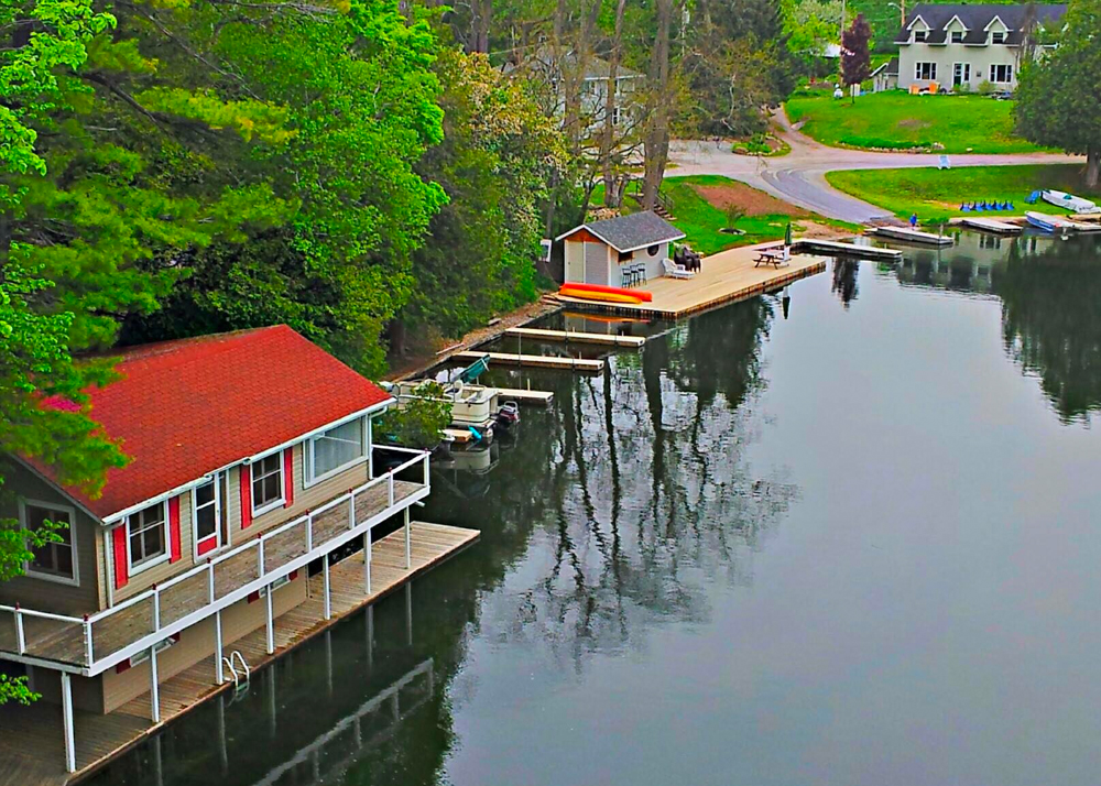 Dorothy's Lodge - 10 Awesome Places to Stay on the Rideau