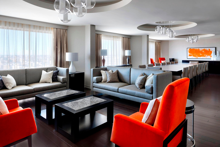 The Westin - Renaissance Suite - Luxury Hotel