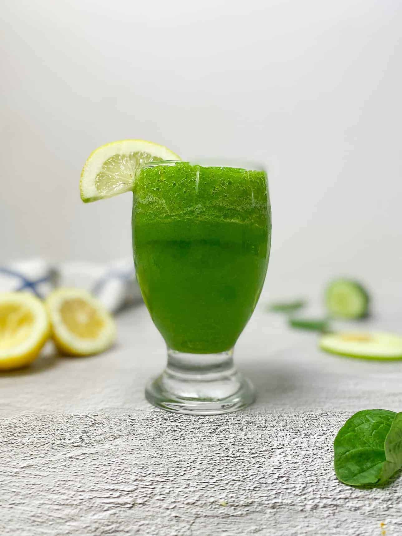 sour-apple-smoothie-5